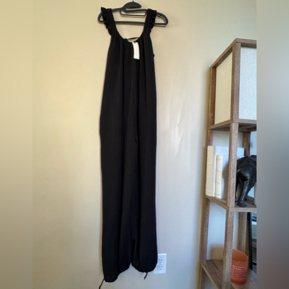 Three Bird Nest Black Textured Jumpsuit
